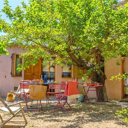 בית נופש Casa Le Fornu