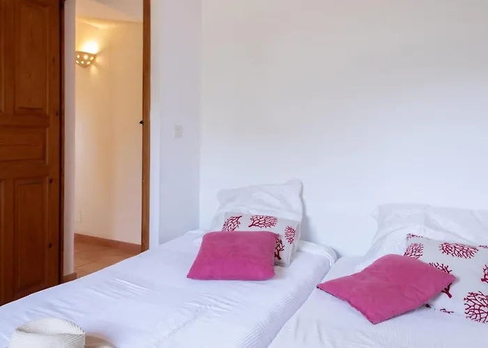 Casa Le Fornu Holiday home *